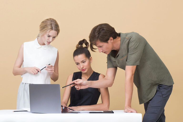 communication challenges in multicultural teams